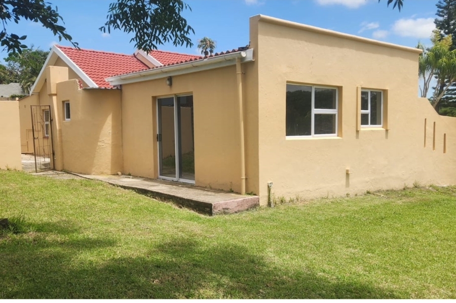 4 Bedroom Property for Sale in Beacon Bay Eastern Cape